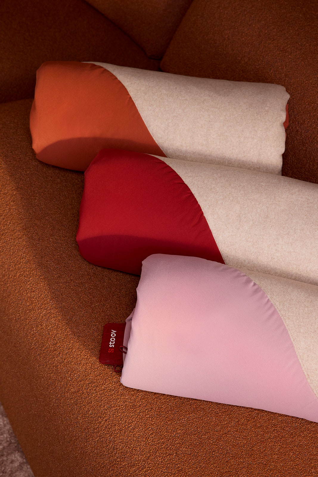 Stoov Huge Hug Heizdecke Original Earth Red S3