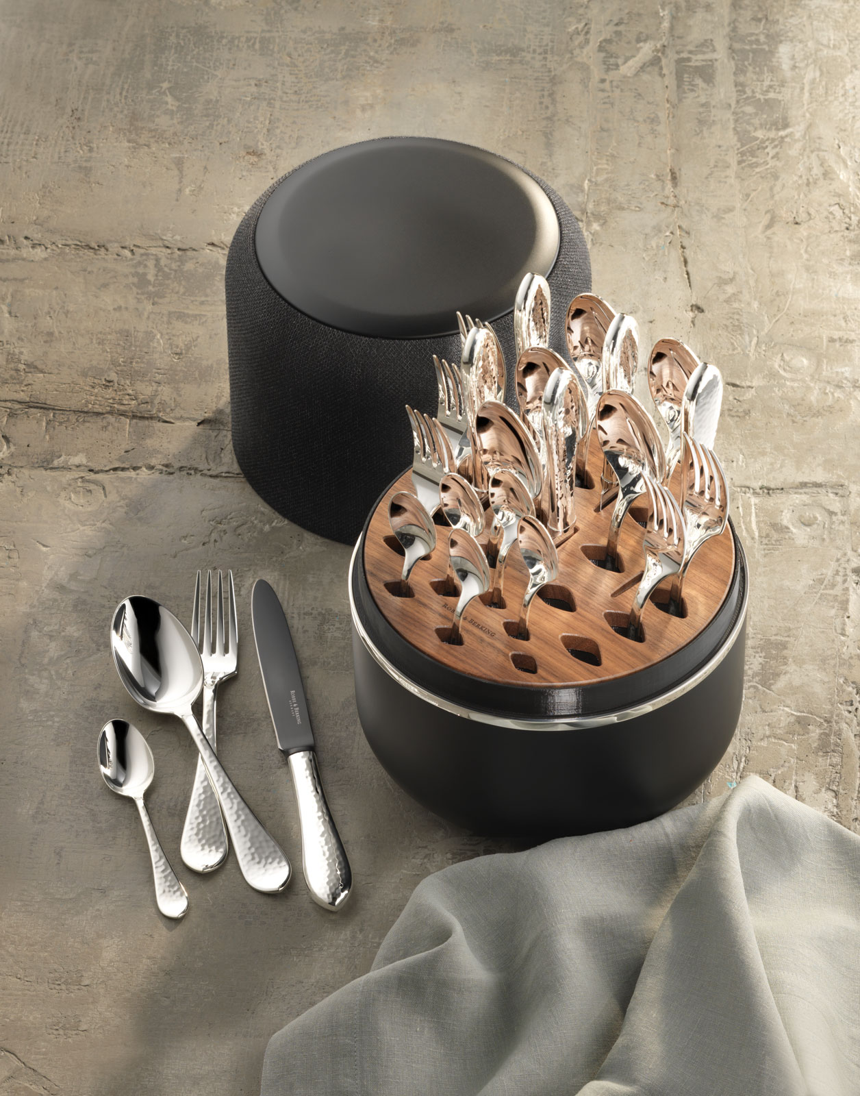 Robbe & Berking Martelé THE BOX Frozen Black Edition 24tlg.