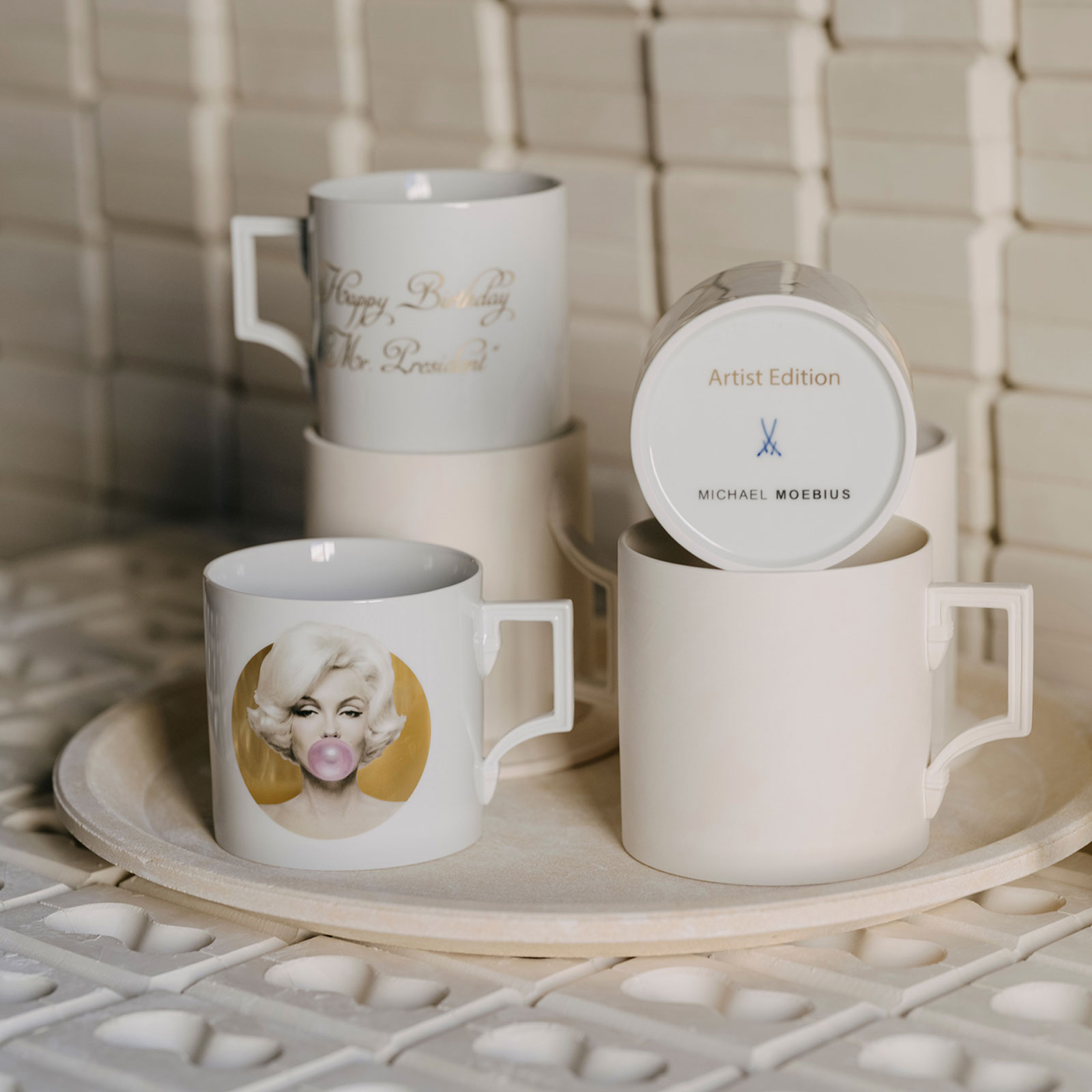 Meissen Marilyn Henkelbecher 0,25ltr. Pink