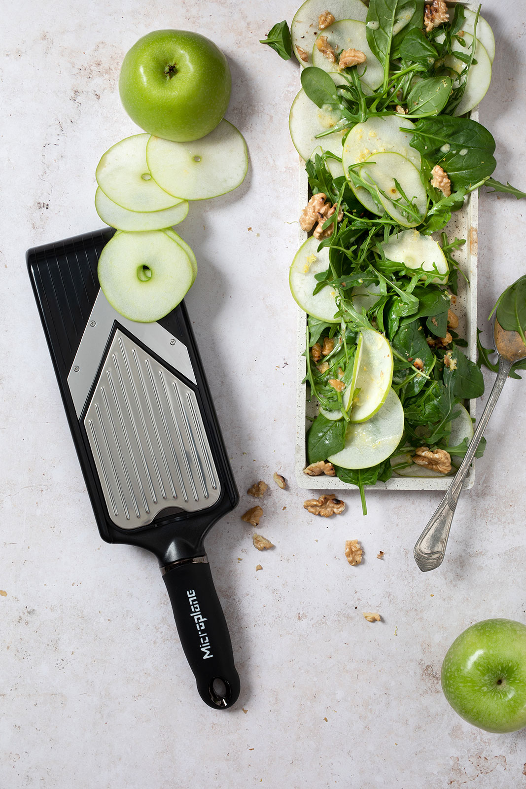 Microplane Specialty V-Hobel Slicer mit Julienne