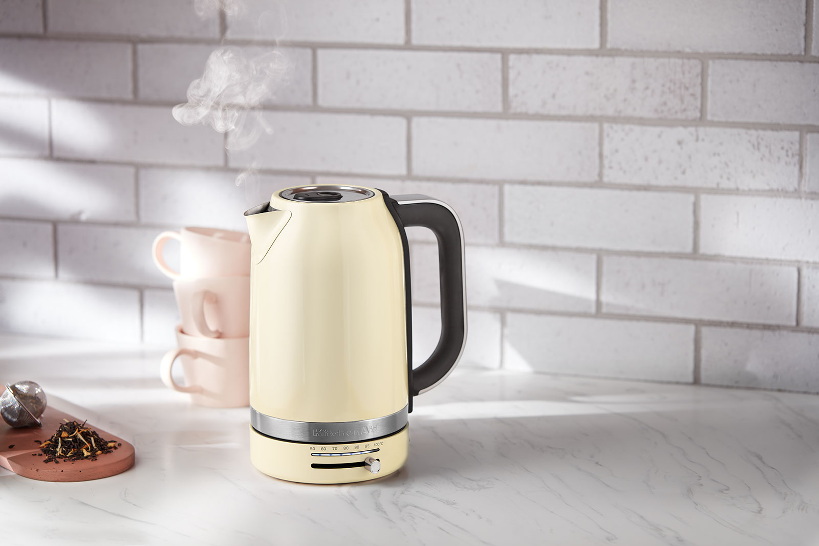 KitchenAid Wasserkocher 1,70ltr. creme