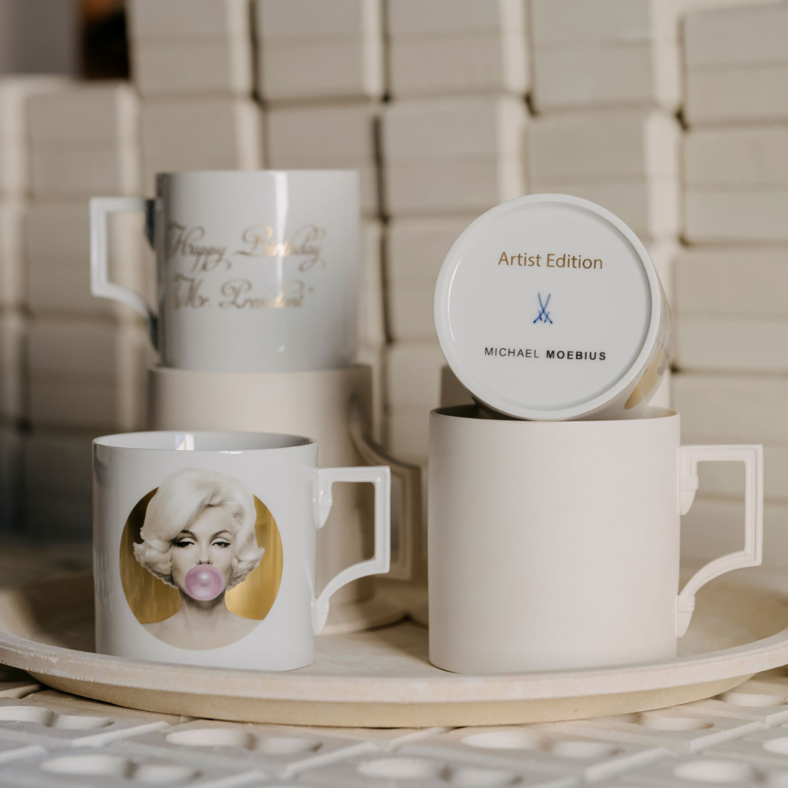 Meissen Marilyn Henkelbecher 0,25ltr. Gold