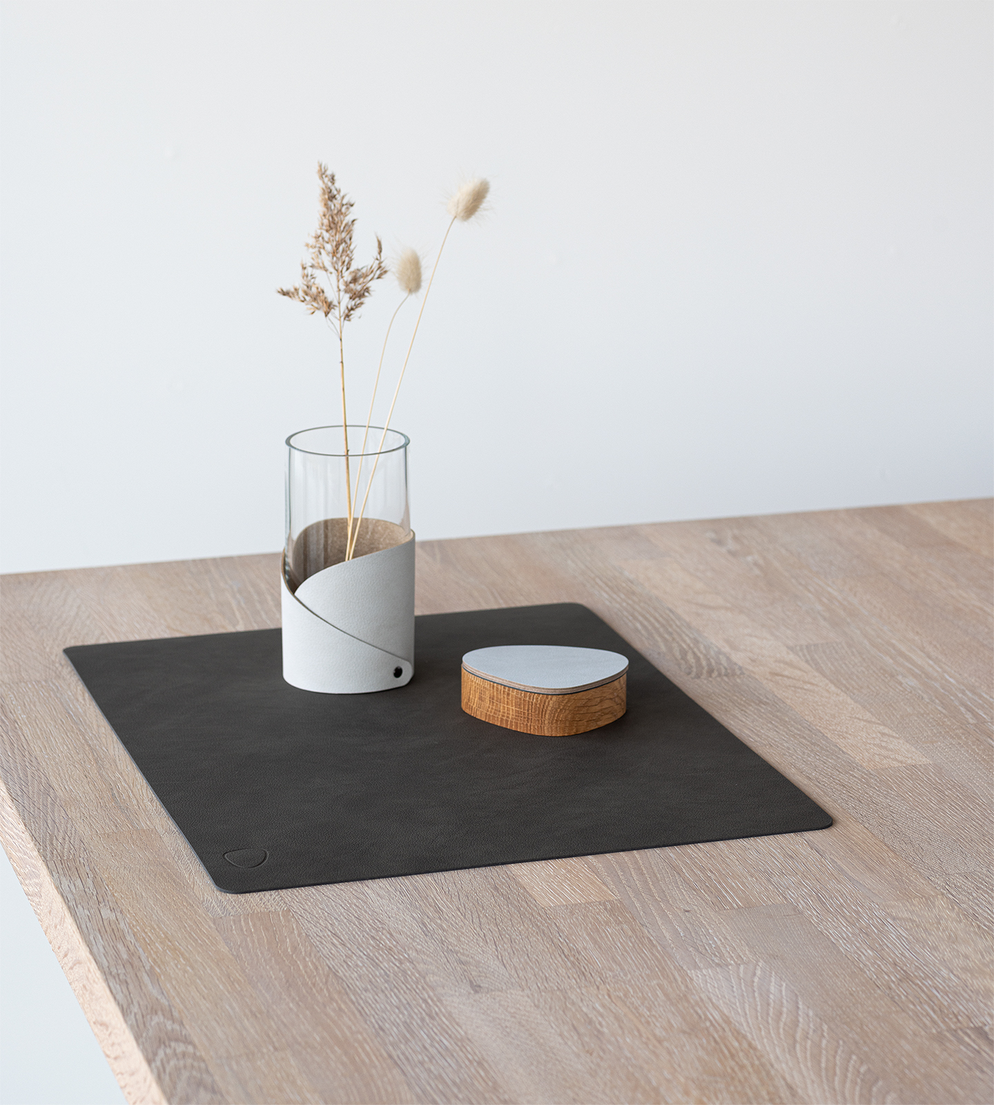 Lind DNA Dänemark Tischset Square 35x45cm Nupo caviar
