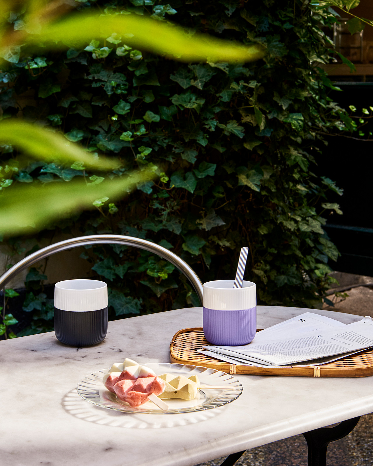 Royal Copenhagen Gerippt Contrast Becher Jet